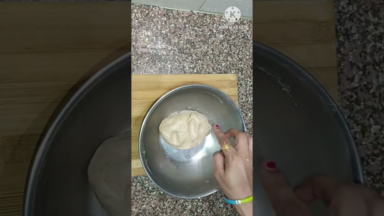 पराठा कुलचा सब भूल जायेंगे जब नए तरीके से पालक पनीर का पौष्टिक नाश्ता | New Palak Paneer Paratha