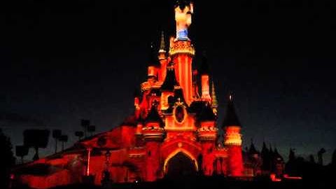 DLP 2015 Disney Dreams Nightime Fireworks part 3 of 8 - Ratatouille, Aladdin