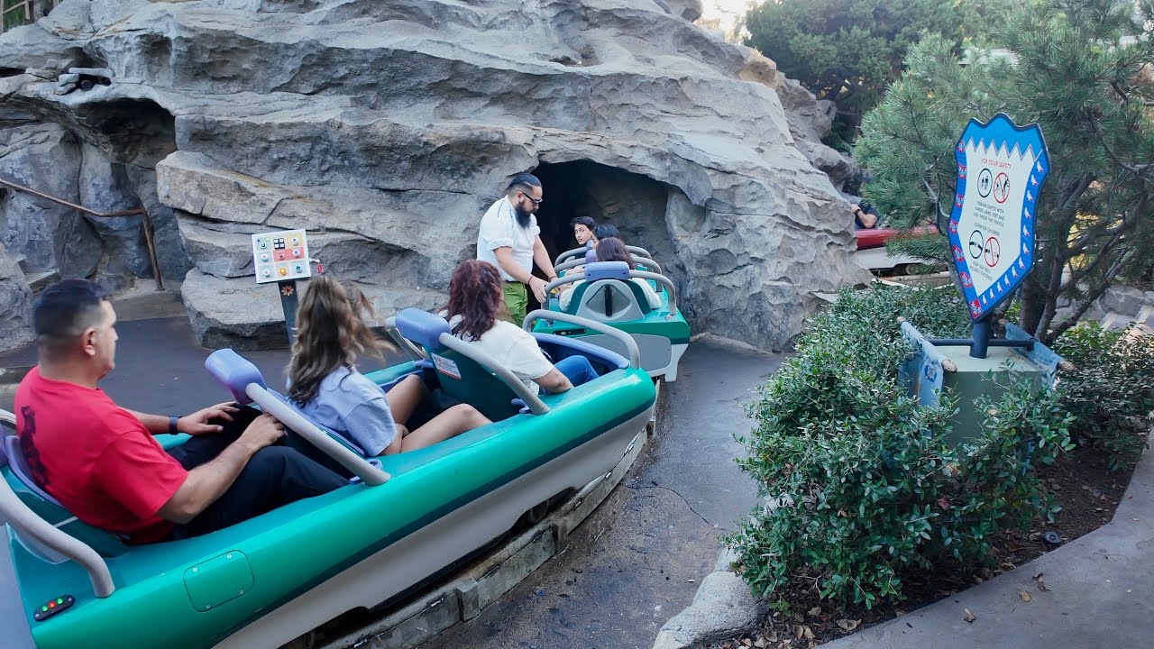 Matterhorn Bobsleds - Tomorrowland’s Side 4K POV – Full Ride Experience | Disneyland 2025 