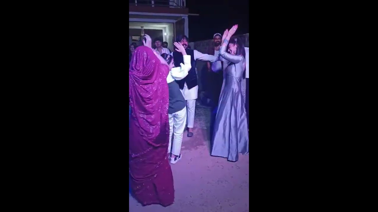 Gajban pani ne chali Renuka panwar Dance   SingerRenukaPanwarMusic