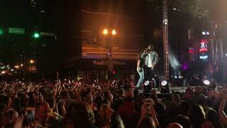 LIVE! LUKE BRYAN – "Sunrise, Sunburn, Sunset" w/ RYAN HURD // NASHVILLE // BROADWAY 2018 Luke's 32