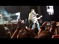 Garoto de 13 anos toca com Green Day em Curitiba - Brazil