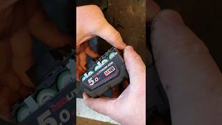 Milwaukee M18 Battery repair #powertools #batteryrepair #milwaukee #shorts