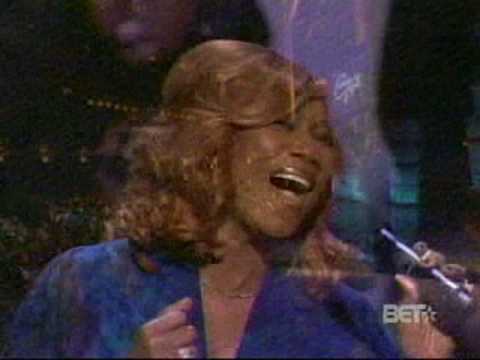 Yolanda Adams Photo 20