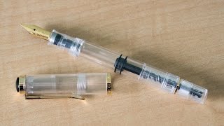 Artist Review: Pelikan M200 (Fine Nib) Fountain Pen