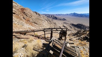 Mining on the Edge: A Ridge-Top Mine In Sheer Cliffs