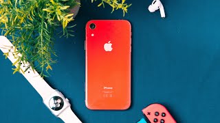 Should You Still Buy the iPhone XR In 2022? A VERY Long Term Review!