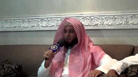 الشيخ عبدالعزيز الزهراني يتلو وهو يحبس دموعه تلاوة مؤثرة ايه الكرسي بالرياض