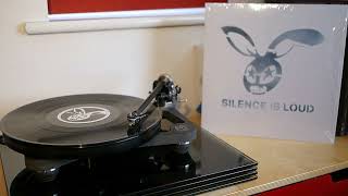 Nia Archives - Silence Is Loud (Island Records / Hijinxx 6500353 side A) 2024