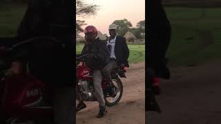 Jonathan Moyo & Savior Kasukuwere fleeing military coup