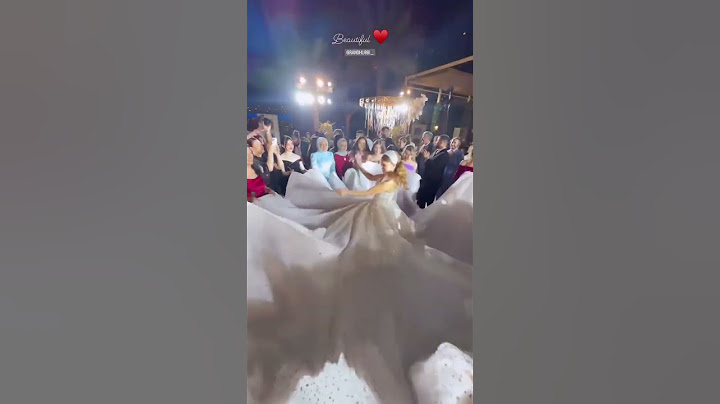 العروس ورفقاتها