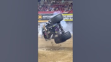 Respect The Deck, Wreck Deck🛹🛹 #monsterjam #techdeck #skateboarding #monstertrucks #freestyle