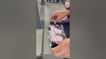 Slipper upper transfer print in conveyor