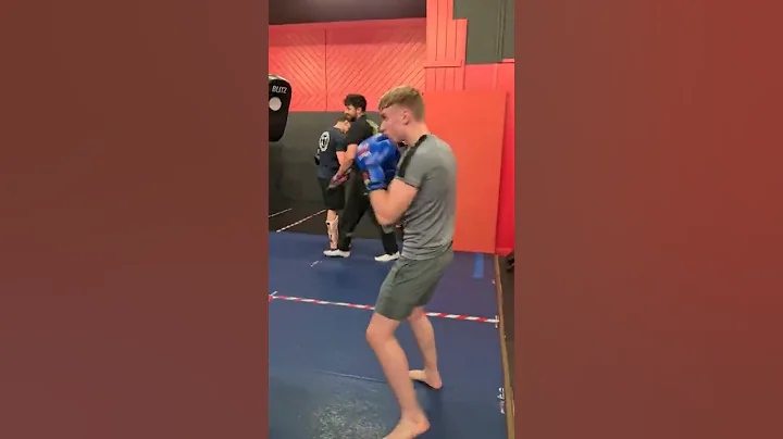 John Skillen coaching Power punching drills.