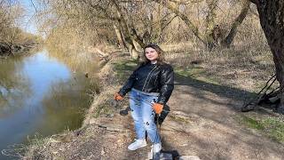 видео: Що дістали з річки? Пошук з магнітом в річці Стир. Взяв з собою дівчину відкрив сезон картинка: Що дістали з річки? Пошук з магнітом в річці Стир. Взяв з собою дівчину відкрив сезон