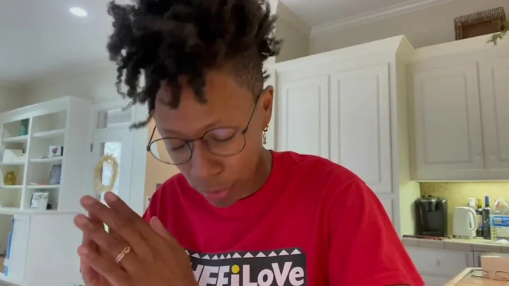 Comedienne Rita Brent Prays to Primetime Jesus in ...