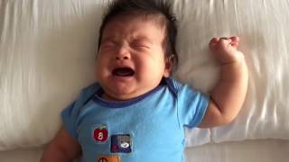 How to put a crying baby to sleep in 1 minute