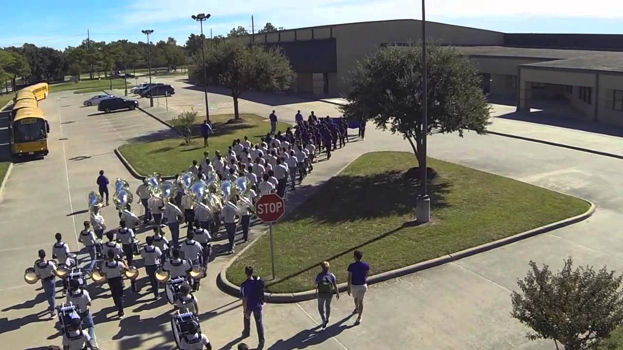 Morton Ranch High School Band Serving the Community YouTube
