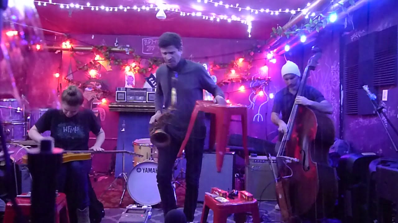 Stephen Gauci/Sandy Ewen/Adam Lane @ the bushwick series 4/15/19 (part 1)