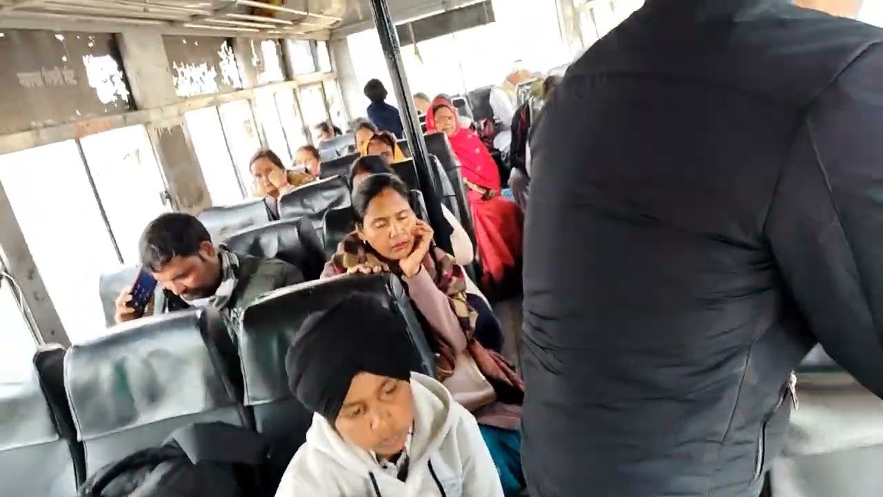 आज गया था दोस्तों रामनगर में  मार्बल की दुकान में खास मित्र है मेरे 👍👍