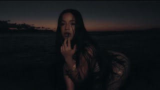 Naiee - Love Potion (Video Official)