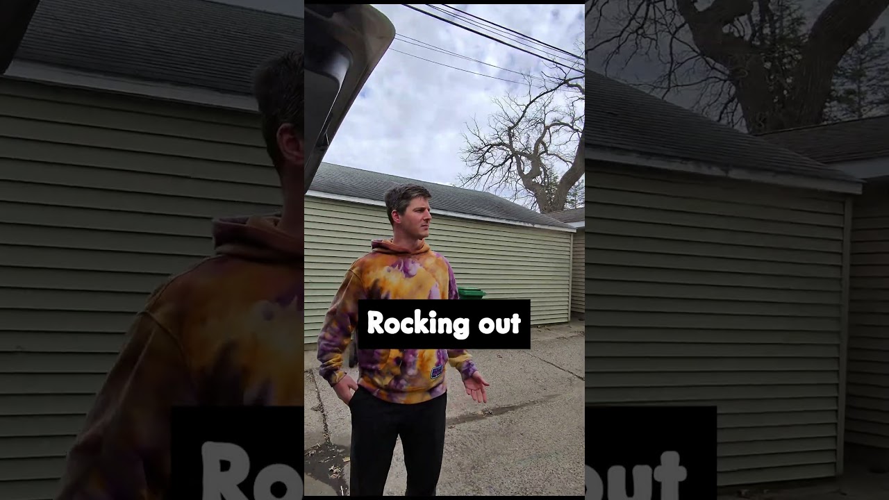 What is you most excited for for theshow? #livemusic #GetFunky #rockingout #burritos#mpls #funk