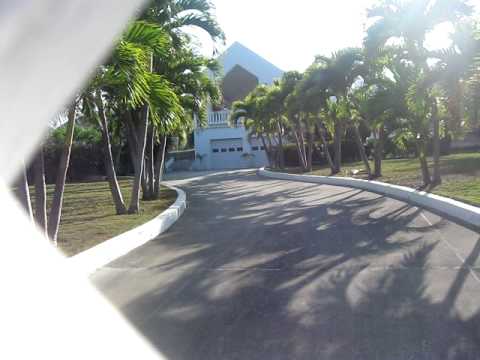 Horizons: Anna Nicole Smith's home in Nassau, Bahamas