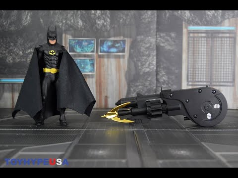 NECA Toys Batman 1989 Movie Grapnel Launcher Replica Review