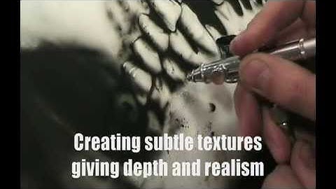 Airbrushing Realistic Skulls at the Airbrush Academy