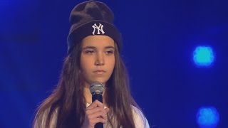 Alberina sings 'Airplanes' (B.o.B feat Hayley Williams) The Voice Kids 2015