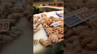 Sea animals ready to cook #seafood #sea #fish #water #fishlover #instafish #fishing #fishingvideo