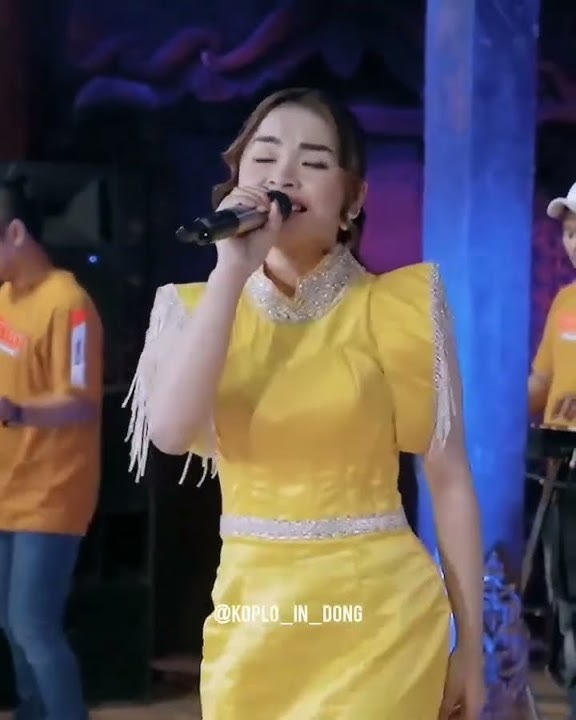 Gara gara sebotol minumaan...posseng brayy hee.... #dangdutkoplo #koplo_in_dong #garagaraseboto