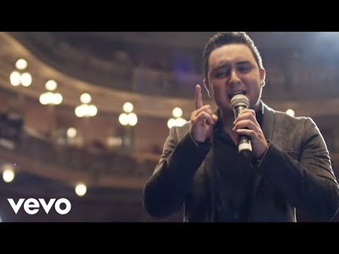 Kevin Ortiz - Bien Enamorado (Official Video)