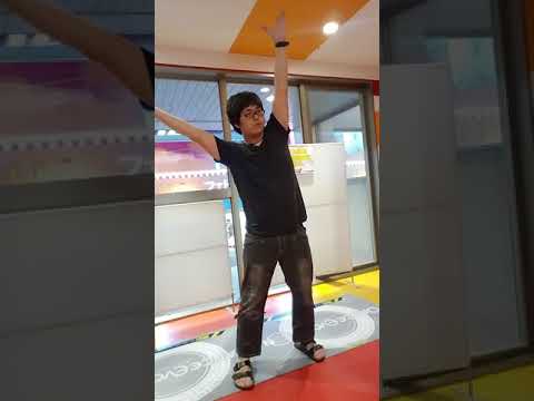 ダンエボ　ヘビーローテーションを踊ってみた