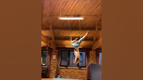 Static Trapeze Routine To Music