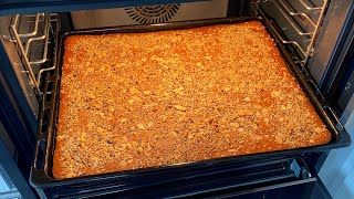 5 Daki̇kada Tepsi̇de Anne Keki̇. Portakal Aramoli Yumuşacik Pamuk Kek Tari̇fi̇