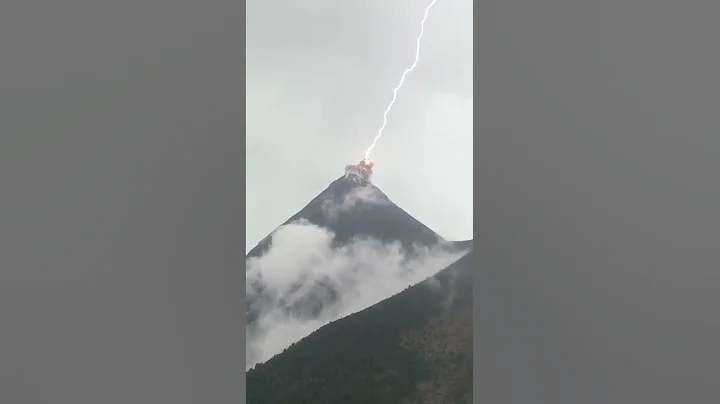 Lightning Strikes Erupting Volcano || ViralHog
