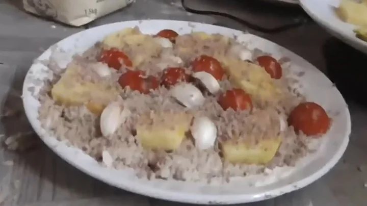 The Worst Pizza on YouTube