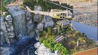 : Realistic Waterfall with Bell UH1 / Realistischer Wasserfall in scale 1:48