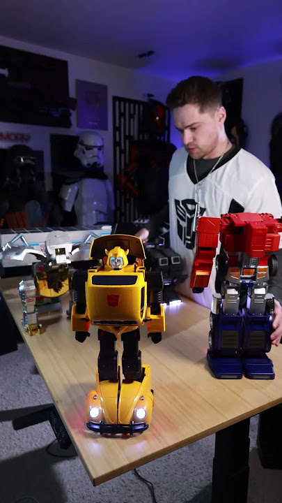 Transforming all my transformers #transformers #optimusprime #robosen