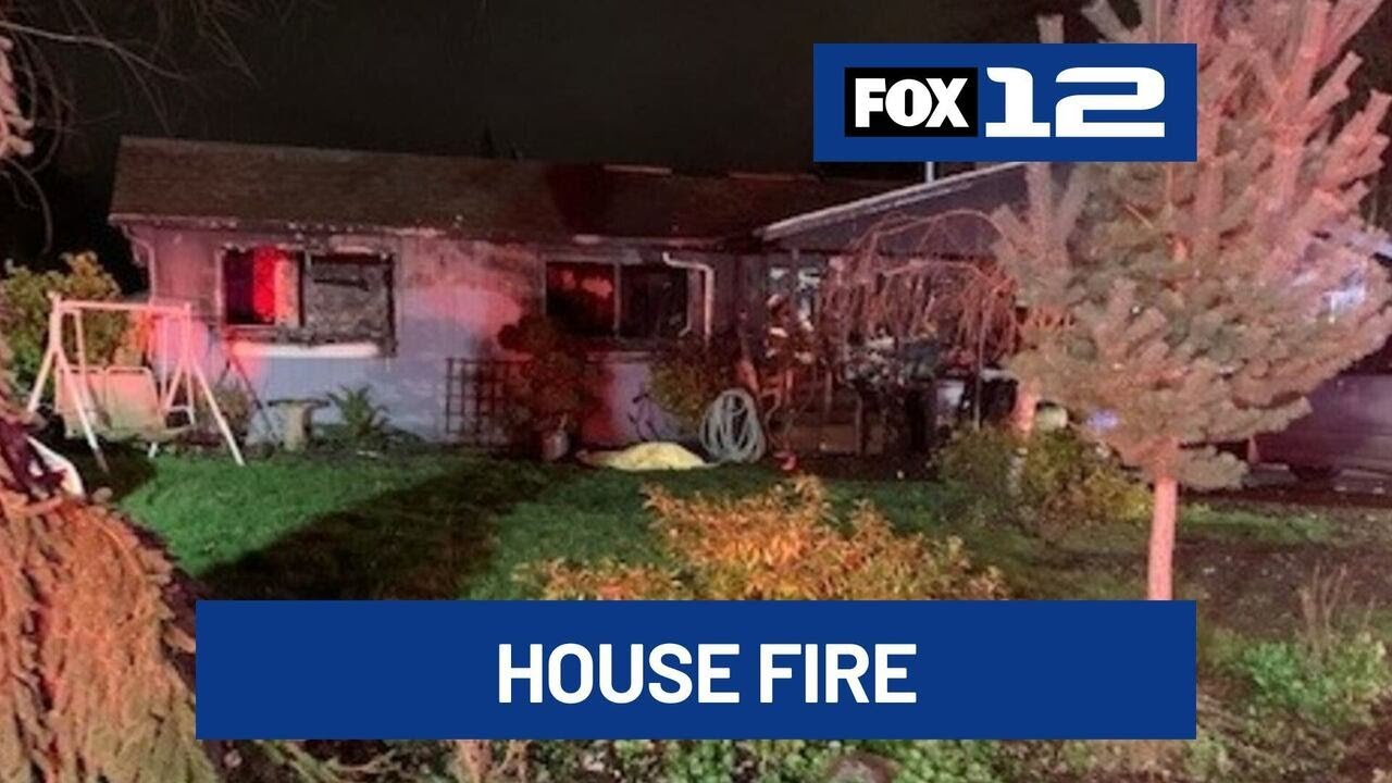 1 hospitalized, 4 pets die in Hillsboro house fire - YouTube