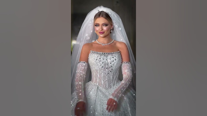 Vestido de Noiva estilo princesa com véu e Grinalda #vestidosdenoiva #noivas #bridal