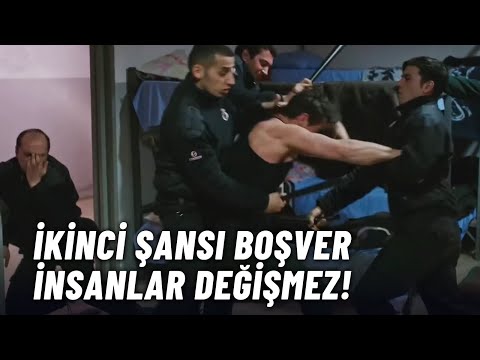 Ferhat, Aslı İçin Dayak Yiyor! - Siyah Beyaz Aşk 13.Bölüm