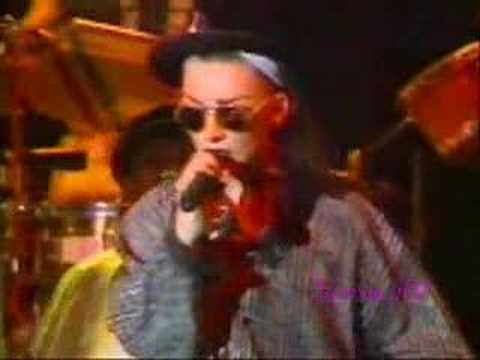 YouTube에서 THE WHITE BOYS CANT CONTROL IT 보기 YouTube에서 THE WHITE BOYS CANT CONTROL IT 보기