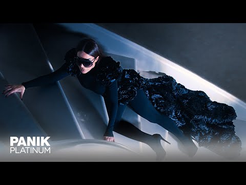 Κέλλυ Κελεκίδου - Σπίτι Σου | Official Music Video