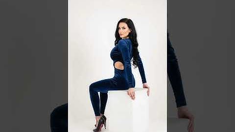 Lora Modelo – They got me Spinning (Official Video)