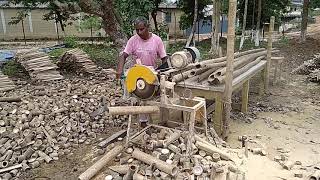 Bamboo cross cutting machine