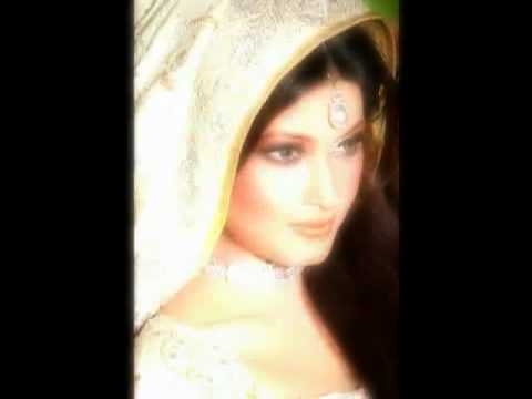 surkh kapron main nikla hai song surkh kapron main nikla hai song
