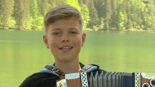 Video thumbnail of "Hauptsach mir san xund - Luca Stangl"