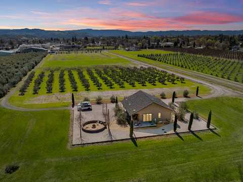 5625 Gaddy Ln, Kelseyville, CA home video tour